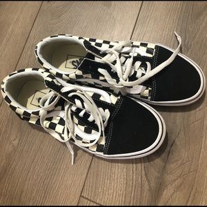 checkered vans